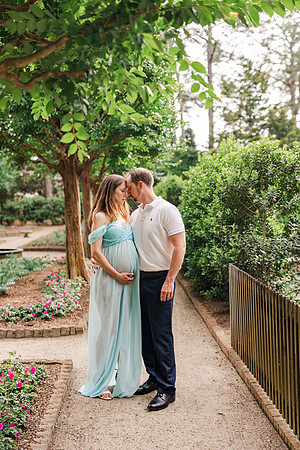 Jennifer B. Photography-Sarah's Maternity Session2023-0127