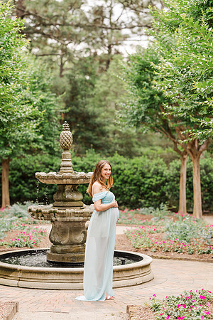 Jennifer B. Photography-Sarah's Maternity Session2023-0055