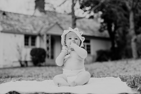 Jennifer B Photography-Rosenfeld 6 month pics 2016-14
