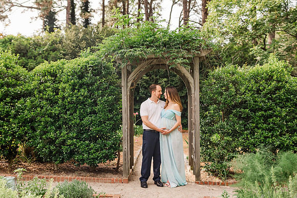 Jennifer B. Photography-Sarah's Maternity Session2023-0130