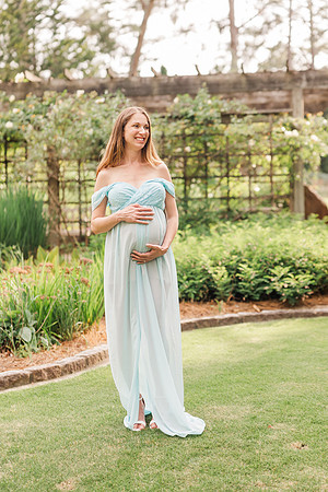 Jennifer B. Photography-Sarah's Maternity Session2023-0134