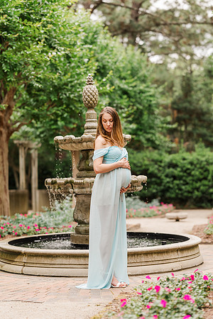 Jennifer B. Photography-Sarah's Maternity Session2023-0058