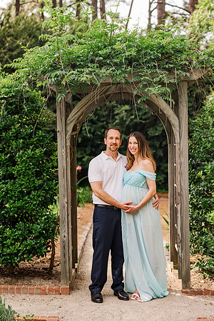 Jennifer B. Photography-Sarah's Maternity Session2023-0129
