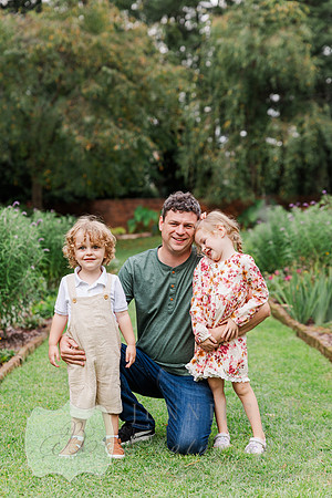 Jennifer B. Photography-Walker family2024-0012
