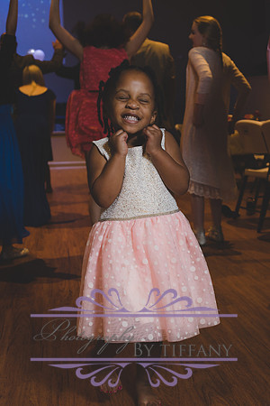 PhotographybyTiffany-DaddyDaughterDance-March11,201792