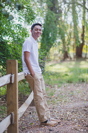 Jennifer B Photography-Weymouth Gardens-Crespo Senior pictures 2017-0019