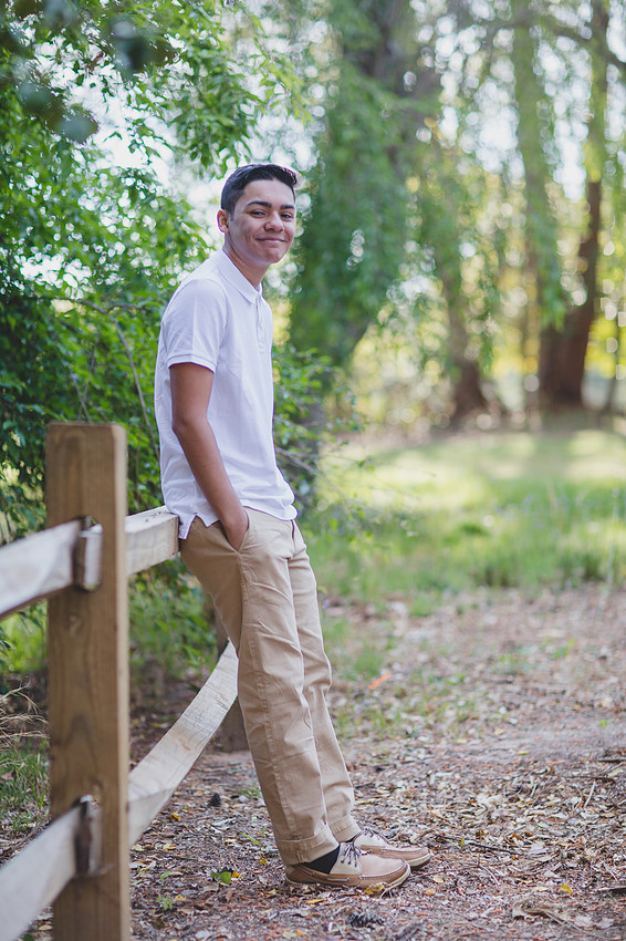 Jennifer B Photography-Weymouth Gardens-Crespo Senior pictures 2017-0019