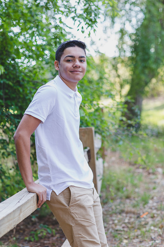 Jennifer B Photography-Weymouth Gardens-Crespo Senior pictures 2017-0021