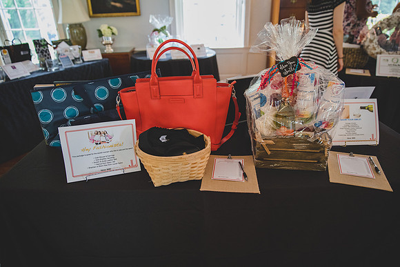 Jennifer B Photography-VIne Tasting Fund Raiser 2017-0051