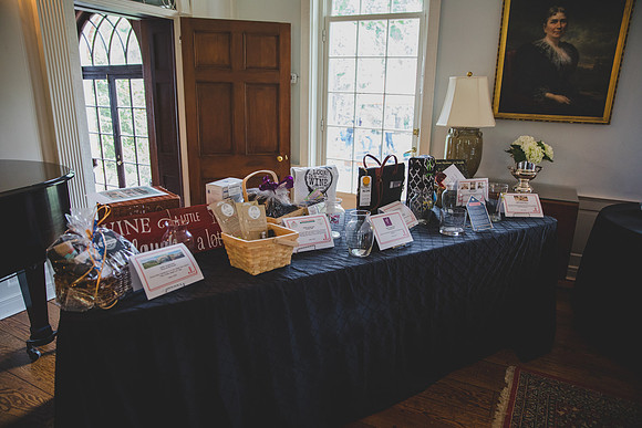Jennifer B Photography-VIne Tasting Fund Raiser 2017-0053