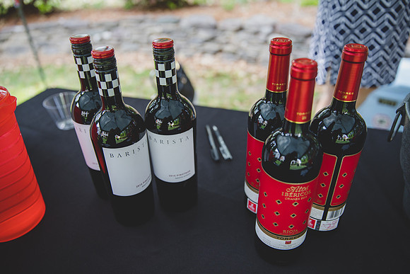 Jennifer B Photography-VIne Tasting Fund Raiser 2017-0060