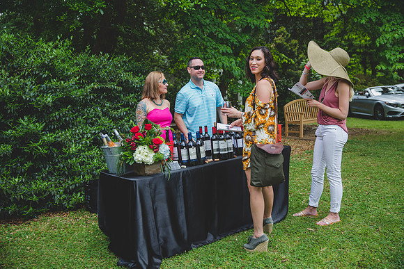 Jennifer B Photography-VIne Tasting Fund Raiser 2017-0071