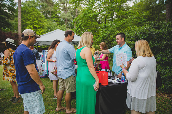 Jennifer B Photography-VIne Tasting Fund Raiser 2017-0107