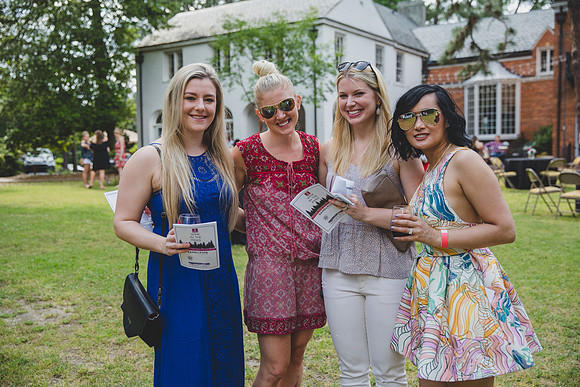 Jennifer B Photography-VIne Tasting Fund Raiser 2017-0111
