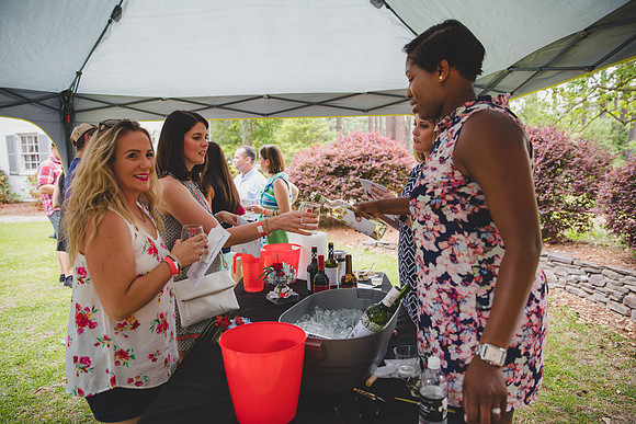 Jennifer B Photography-VIne Tasting Fund Raiser 2017-0159