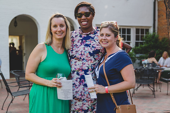 Jennifer B Photography-VIne Tasting Fund Raiser 2017-0170
