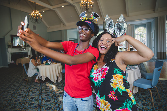 Jennifer B Photography-Rekarra%22s Grad party-0177