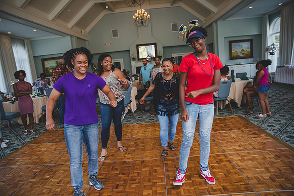 Jennifer B Photography-Rekarra%22s Grad party-0232