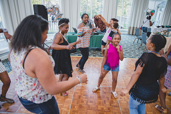 Jennifer B Photography-Rekarra%22s Grad party-0314