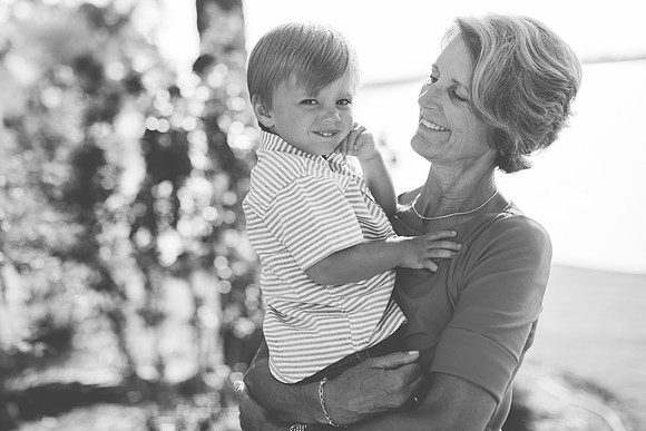 Jennifer B Photography-Family Session (Lindstrom)-0006