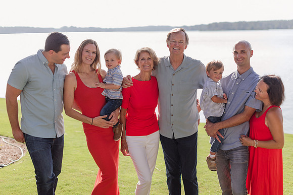 Jennifer B Photography-Family Session (Lindstrom)-0062