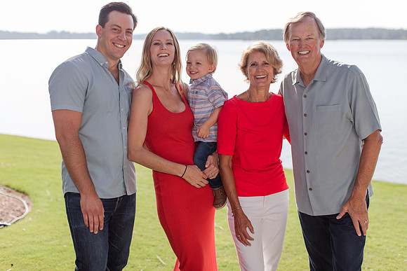 Jennifer B Photography-Family Session (Lindstrom)-0071