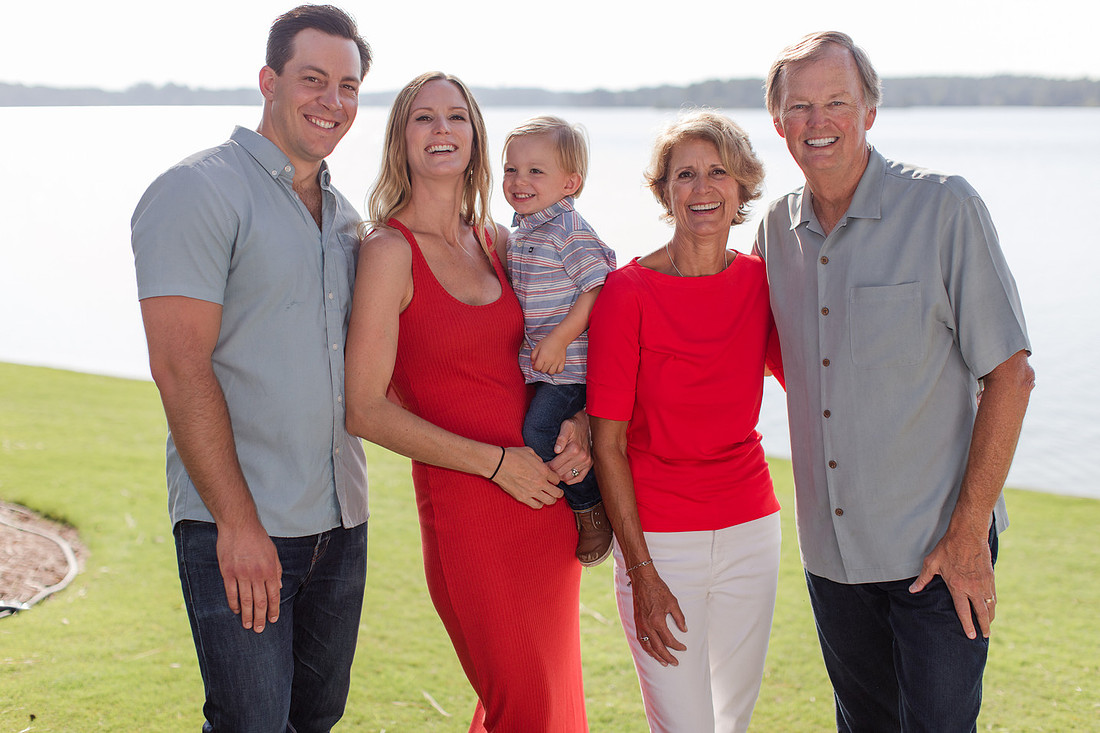 Jennifer B Photography-Family Session (Lindstrom)-0071