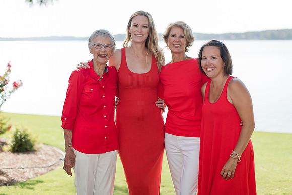 Jennifer B Photography-Family Session (Lindstrom)-0079