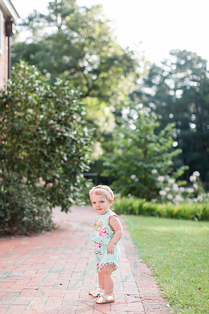 Jennifer B Photography-1 year old-Dixon 2017-0003