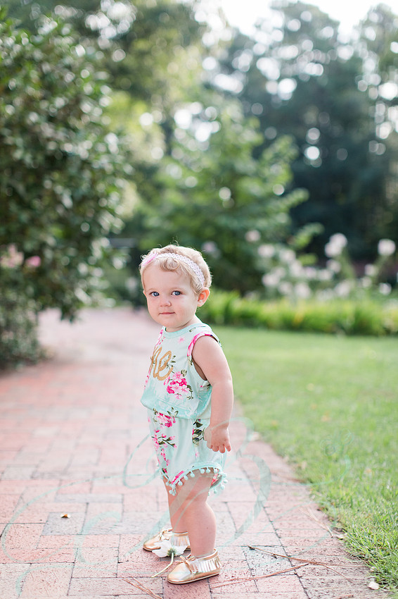 Jennifer B Photography-1 year old-Dixon 2017-0005