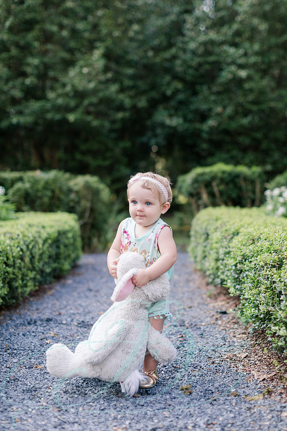 Jennifer B Photography-1 year old-Dixon 2017-0017