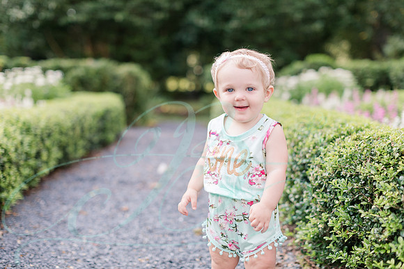 Jennifer B Photography-1 year old-Dixon 2017-0028