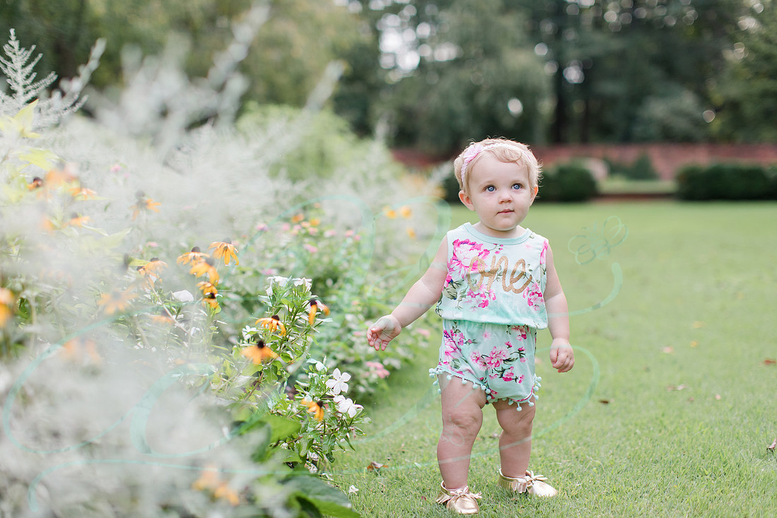 Jennifer B Photography-1 year old-Dixon 2017-0039