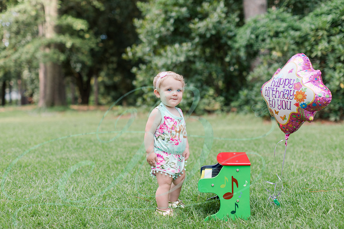 Jennifer B Photography-1 year old-Dixon 2017-0062