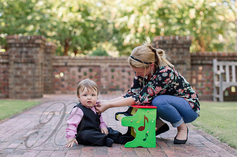 Jennifer B Photography-D-turns 1-2017-2017-0002