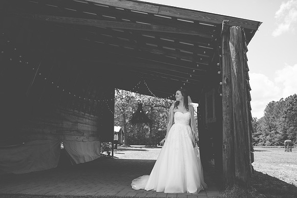 JenniferBPhotography-ChristianandKayla'sWedding2017-0145