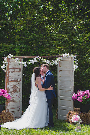 JenniferBPhotography-ChristianandKayla'sWedding2017-0274