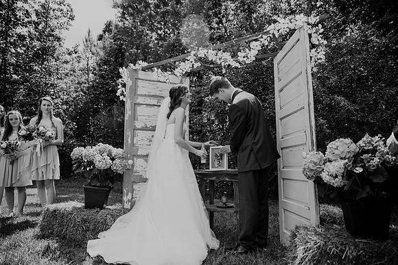 JenniferBPhotography-ChristianandKayla'sWedding2017-0292
