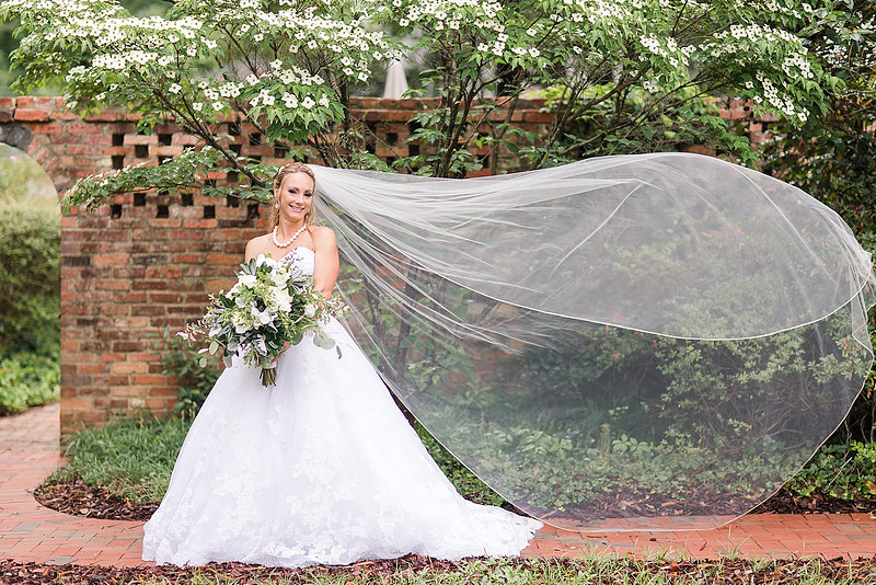 Jennifer B Photography-Robbie and Courtney Fav-2018-0031_
