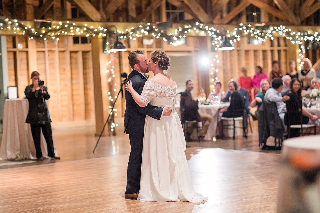 Jennifer B Photography-The Fair Barn-Pinehurst-Wedding-Rob & Erin-JB Favs-2019-0375_