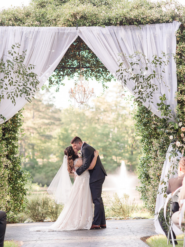 Jennifer B Photography-Vizcaya Villa-Fayetteville NC-Wedding Day JB Favorites-big-2019-0008