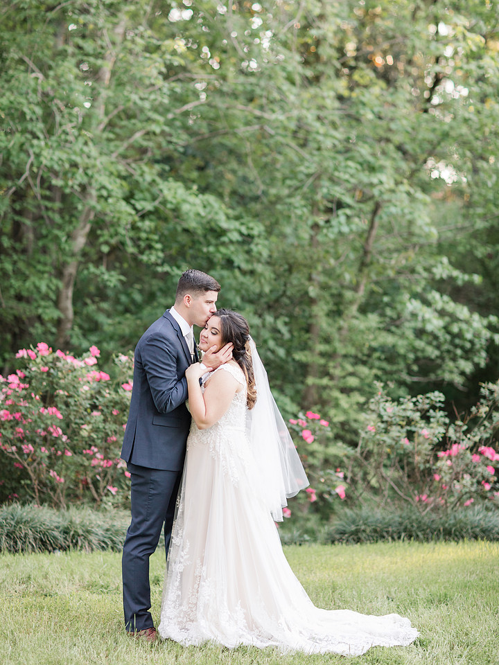 Jennifer B Photography-Vizcaya Villa-Fayetteville NC-Wedding Day JB Favorites-big-2019-0015