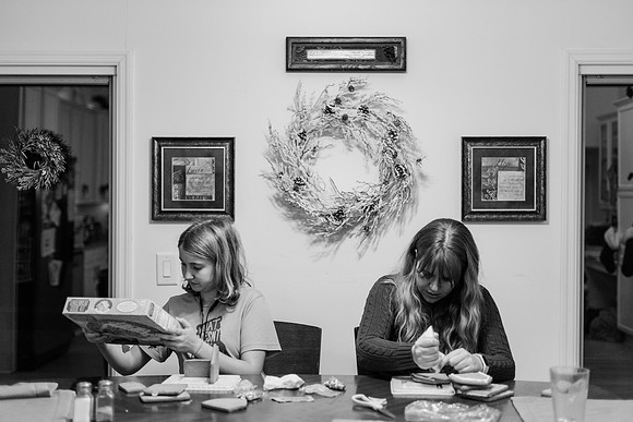 Jennifer B. Photography-Downtown Southern Pines and Ginderbread2023-0038