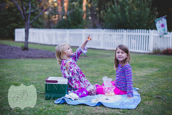 Jennifer B Photography-the girls-park and program-19