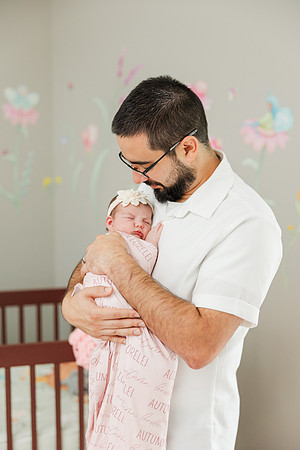 Jennifer B. Photography-Autumn's Newborn2025-0164