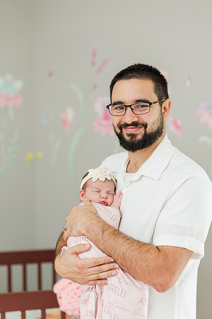 Jennifer B. Photography-Autumn's Newborn2025-0160