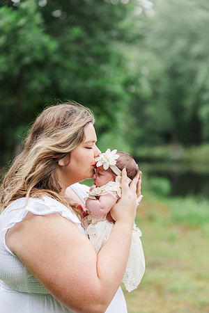 Jennifer B. Photography-Autumn's Newborn2025-0028