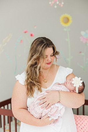 Jennifer B. Photography-Autumn's Newborn2025-0140