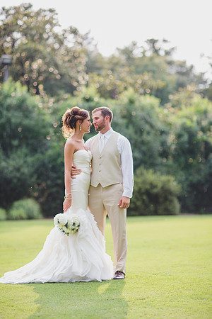 JenniferBPhotography-J&KWeddingCarolinaHotelPinehurst-WeddingPartyandcouple2016-100