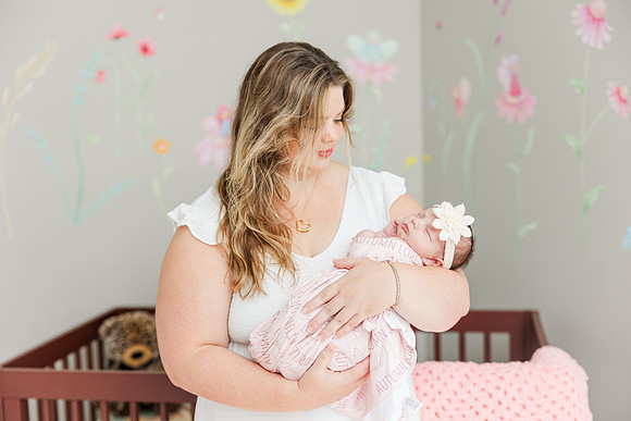 Jennifer B. Photography-Autumn's Newborn2025-0138